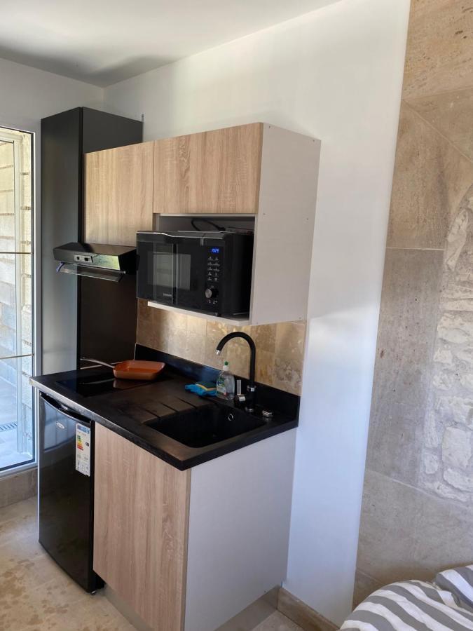 L'Entrenous Apartment Charmes  Ngoại thất bức ảnh