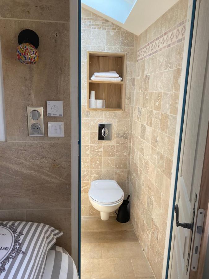 L'Entrenous Apartment Charmes  Ngoại thất bức ảnh